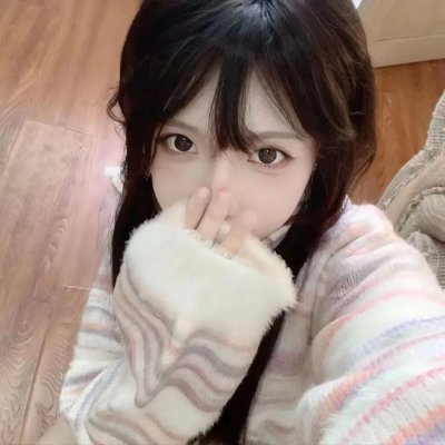 血染雪山红